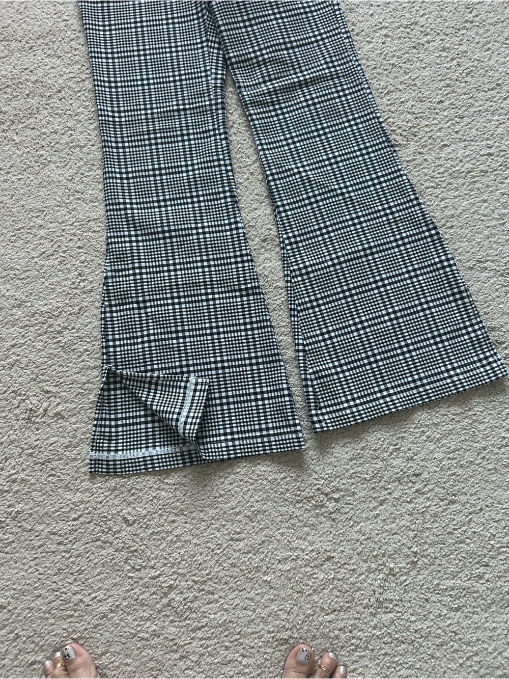 Jeans - Picture 2 of 3